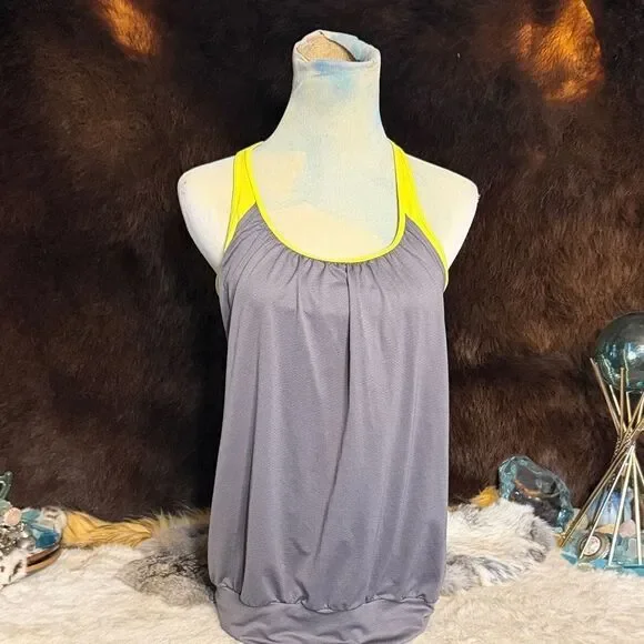 Gray and Yellow Women's Top M (6002)