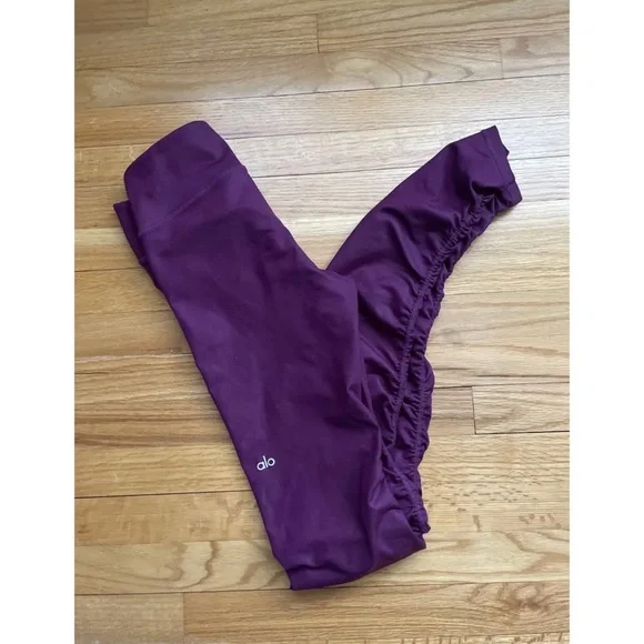 Alo Yoga ‘Idol’‎ Ruched Leggings In Juneberry S