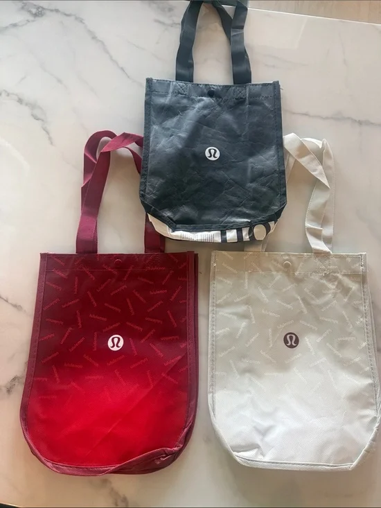 lululemon athletica Tote Trio in Black, Red, and Light Gray