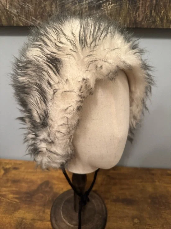Womens Wolf Faux Fur Hat‎ White Black Shaggy Y2K Festival Winter Unisex