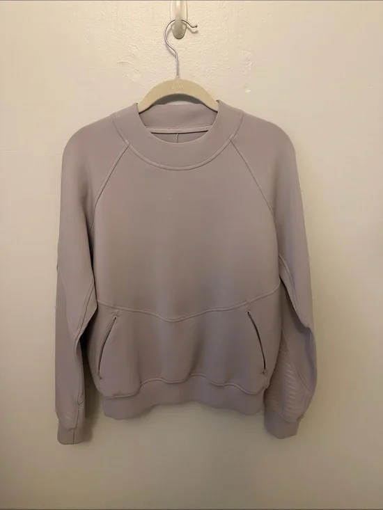 Lululemon women's lightweight Crewneck Sweatshirt in Light Mauve