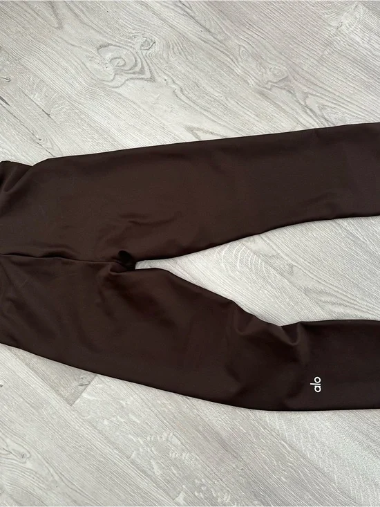 ALO Yoga capris