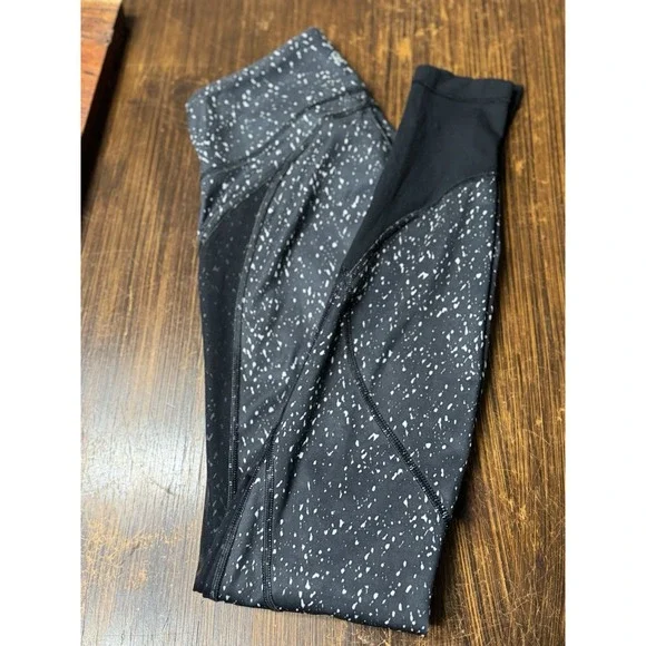 lululemon athletica Women's Ankle Leggings Speckled Logo Black/White 4