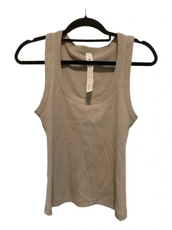 43. NWT Lululemon little scoopneck rib tank Size M