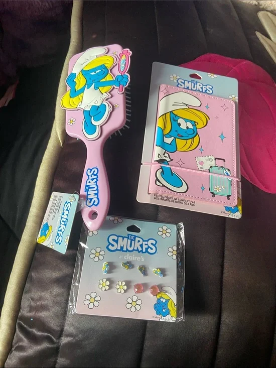 Smurfette Pink Hair Brush & Journal Gift Set and earrings