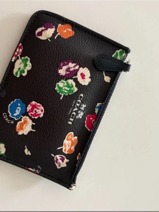 Accessories subcategory selection