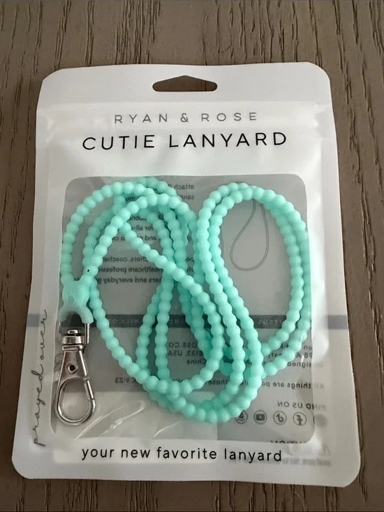 Ryan & Rose Kids Silicone Lanyard in Mint Green