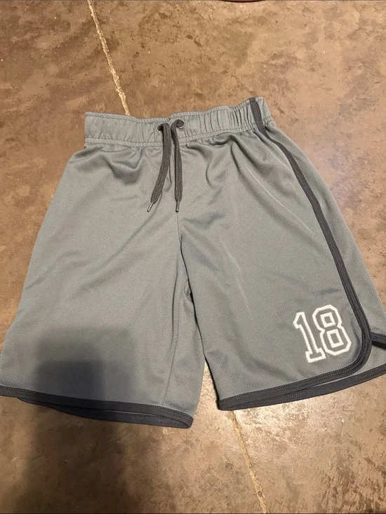 OshKosh B'gosh Light Gray Athletic Mesh Shorts with Dark Trim and '18'
