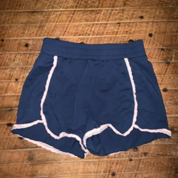 Tea knit navy blue pink lace trimmed kids 12 shorts