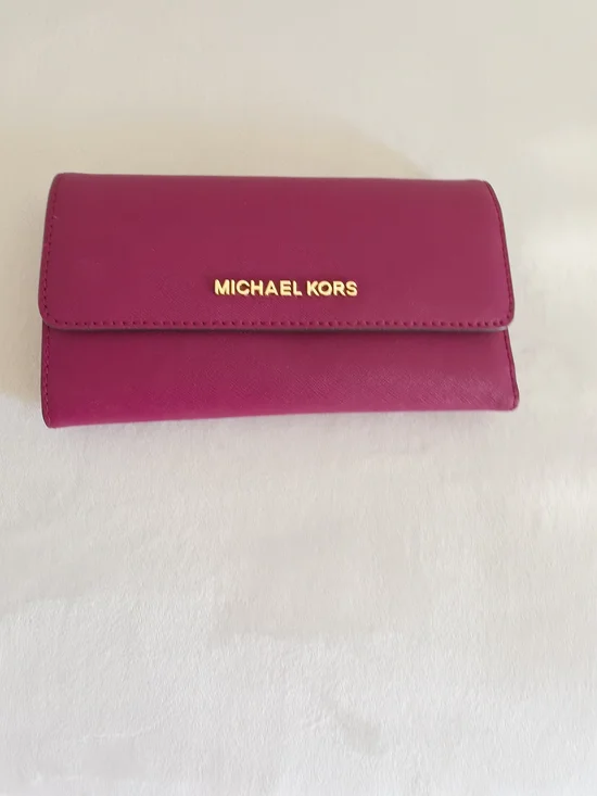 Michael Kors Bright Fuchsia Leather Wallet with Gold Logo