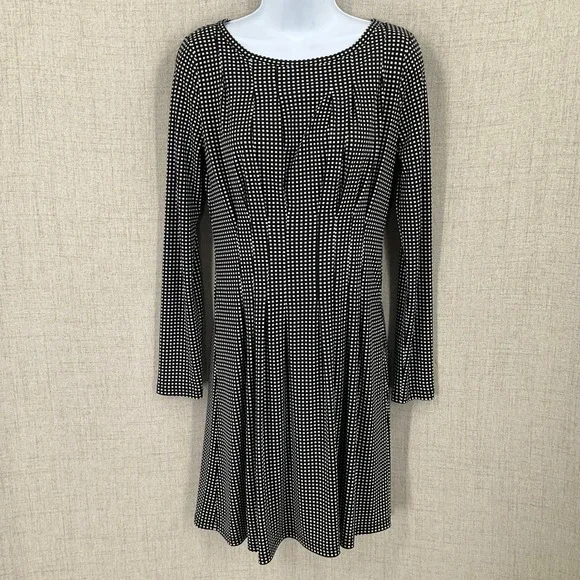 Michael Kors Dress Womens Small Black White Knit Long Sleeve Fit Flare Geometric