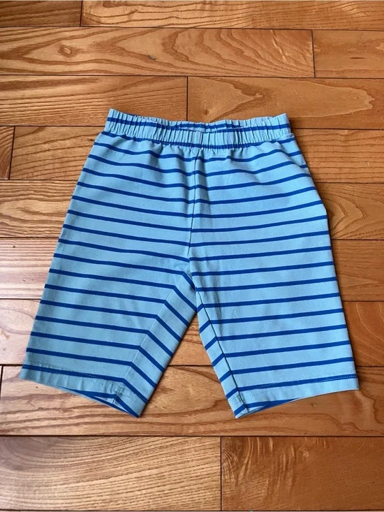 Hanna Andersson light blue striped bike shorts