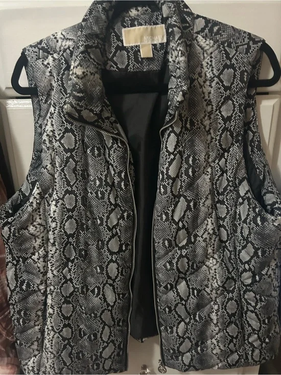 Michael Kors Black & Gray Snake-Print Quilted Vest