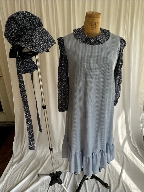 Halloween Child’s Pioneer Dress Pinafore & Bonnet