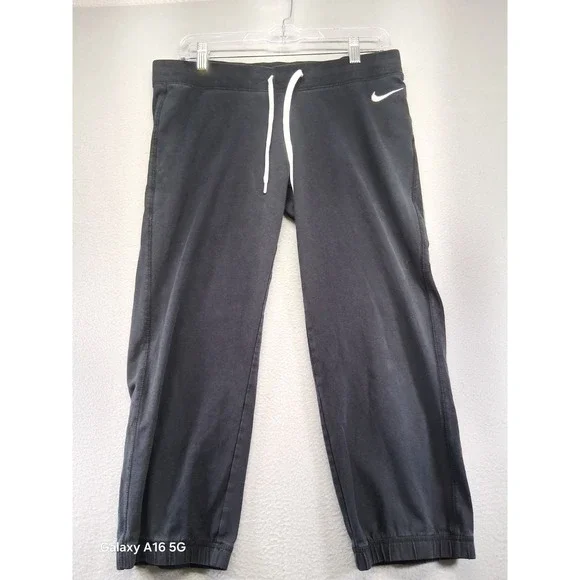 Nike Joggers bottoms Womens Size Medium‎ Soft Comfy