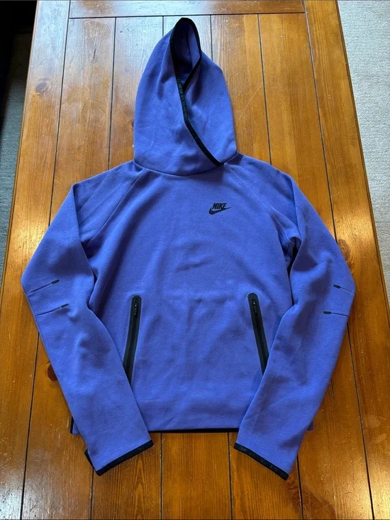 NIKE Vintage Purple Hooded Performance Sweatshirt Women’s Size Small EUC