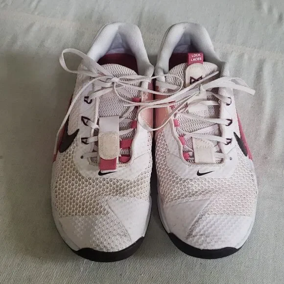 Nike Running Shoe Women's Metcon Seven Womens 9 Pink White Training