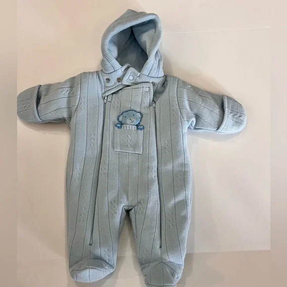 Miniwear infant snow suit. New without tags