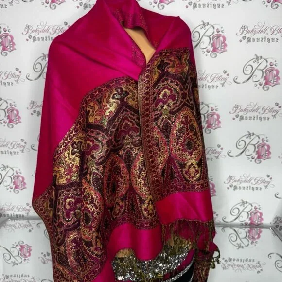 Scarf gold shimmer bright pink Elegant Paisley Shawl in Rich Pink and Gold