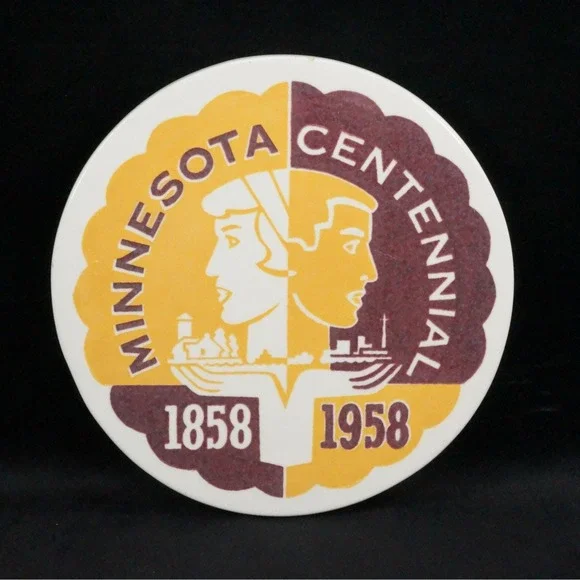 Red Wing Potteries‎ Minnesota Centennial Trivet 1858-1958 Yellow & Maroon 6.5