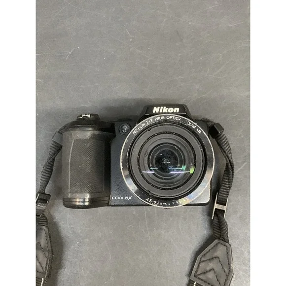 Nikon Coolpix L310 14.1 MP Digital Camera FOR PARTS NOT WORKING
