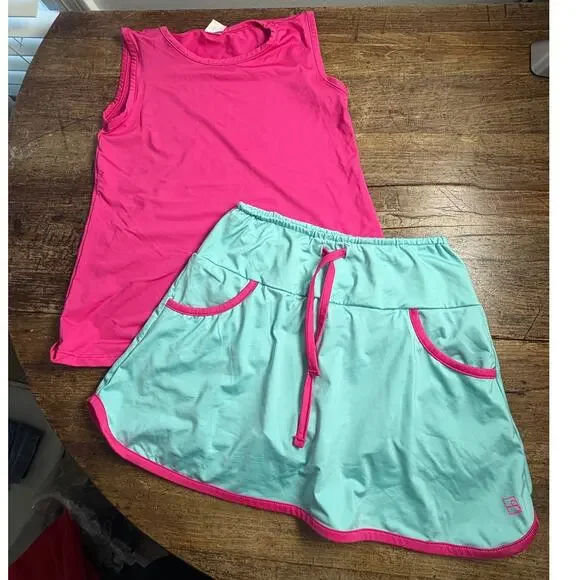 Set Athletics Girl's 2pc Tennis athletic outfit size 11/12‎