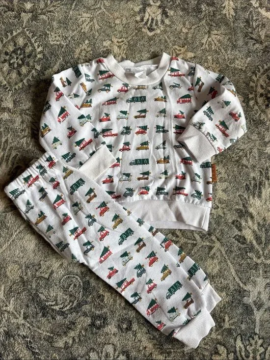 Lila & Jack Christmas Sweat Outfit