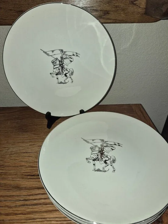 Set Of 6 Plates W/ A Medieval Knight on a horse carrying a Banner or Flag.