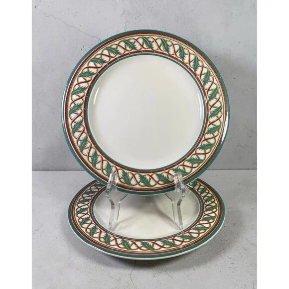 Pier 1 Christmas Dinner Plates Set of 2 10.5” Red Green Ribbon Holiday Retired