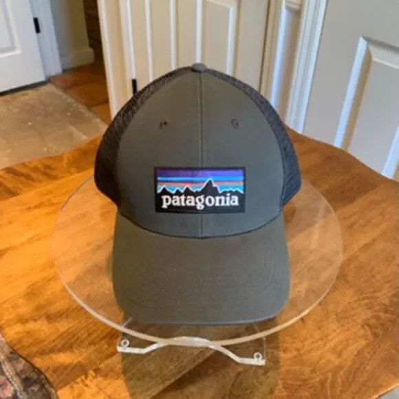 Patagonia Men's Black and Grey Hat