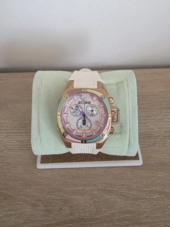 TechnoSport Women's Quartz Chronograph Date 38mm 10ATM ***New Battery Needed***