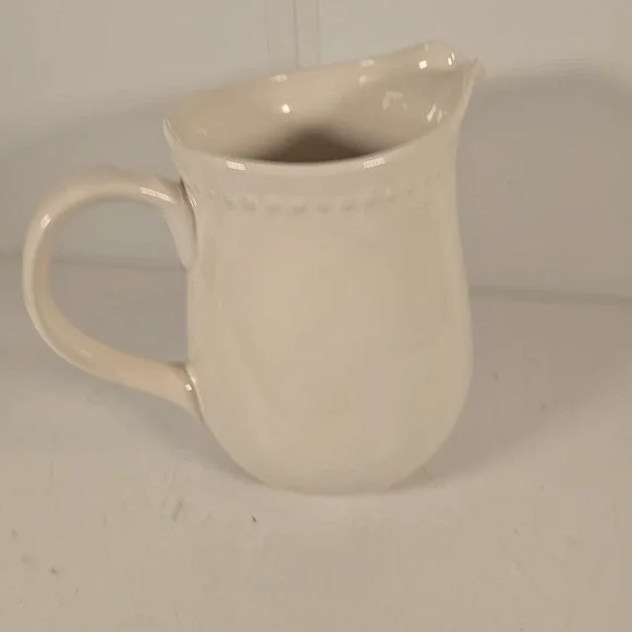 WHITE HOME CERAMIC PITCHER 7 1/2 INCHES‎ TALL