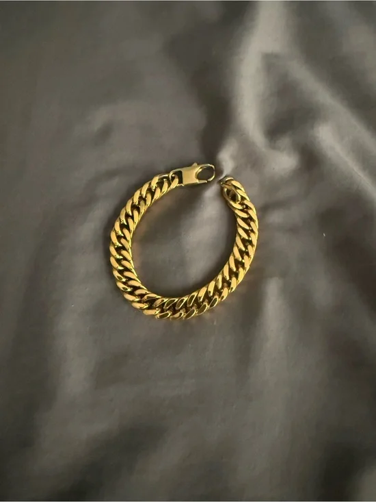 Gold plated Curb Chain Bracelet for Men - Classic Link Design