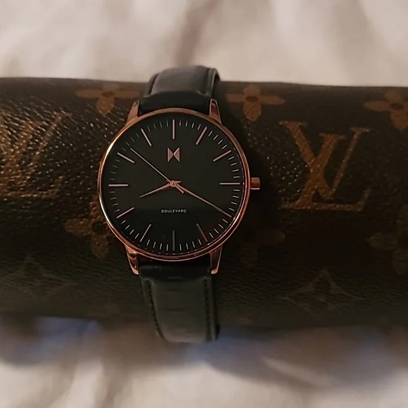 MVMT Womens Boulevard Santa Monica Black‎ Watch Rose Gold Case 38mm Leather