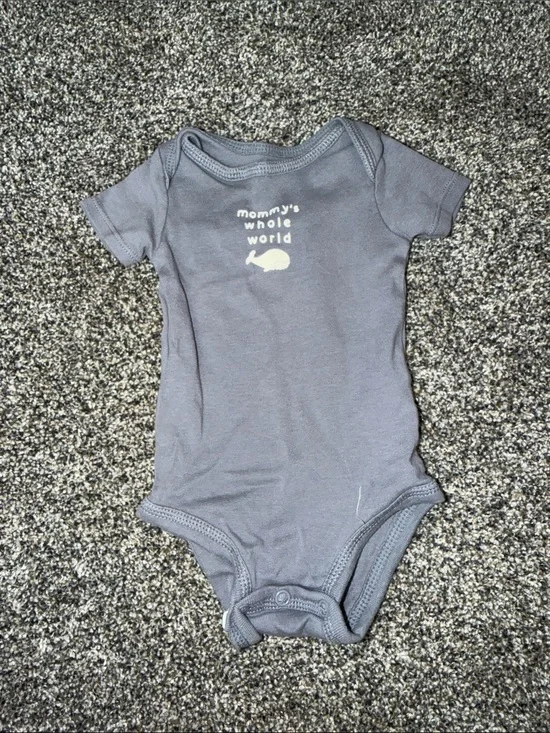 Gray 'Mommy's Whole World' Baby One-Piece Bodysuit