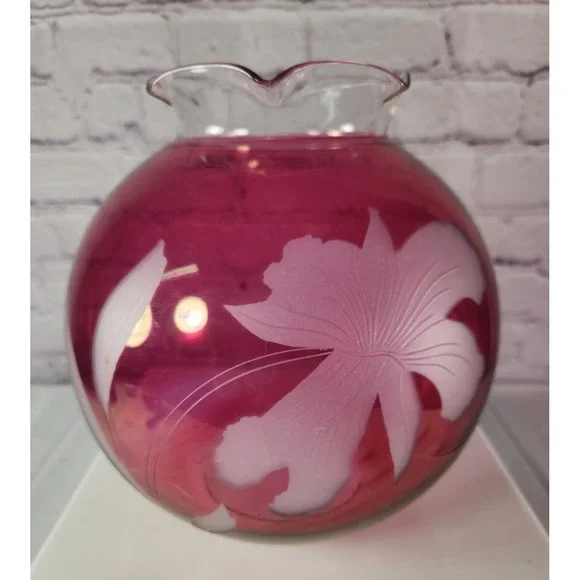 Etched Red Cranberry Glass Vase‎ Bowl Decor Flower Beautiful Ruby Red Color!
