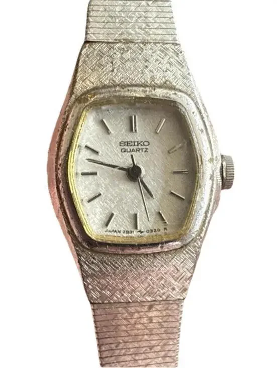Vintage Seiko Women 2B31-0320 Dress Silver Tone Quartz Analog 17mm Watch 6