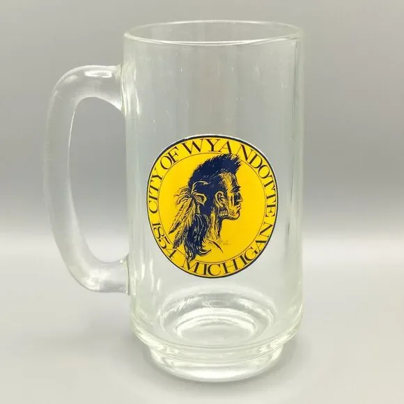 Wyandotte Michigan 1854 City Seal Glass Beer Mug 5.5” Vintage Souvenir