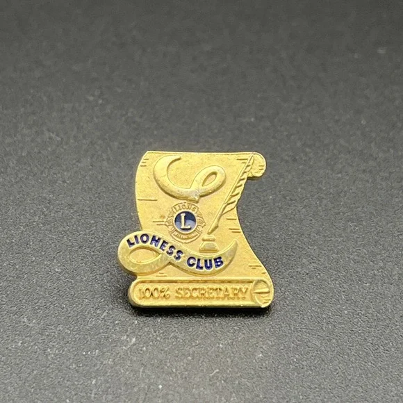 Lioness Club 100%‎ Secretary Gold Tone Lapel Hat Pin