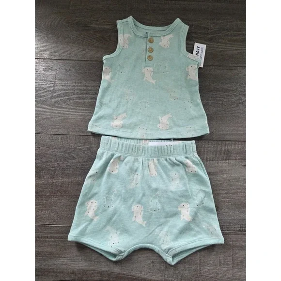 Old‎ navy baby boy outfit 3-6 mos