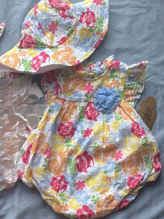 Floral bubble with matching hat