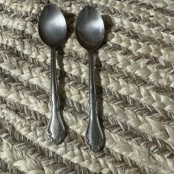 Vollrath Stainless Steel Spoons Japan Floral Pattern Ornate Flatware Set of‎ 2