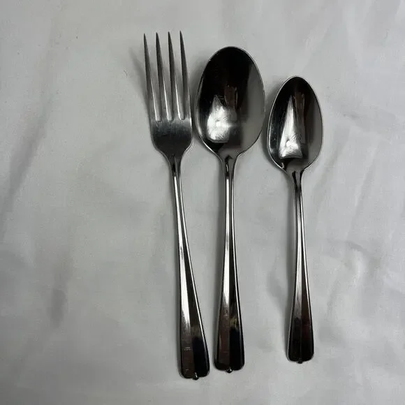 Oneida Gala - Impulse silverware flatware set of 3 pieces