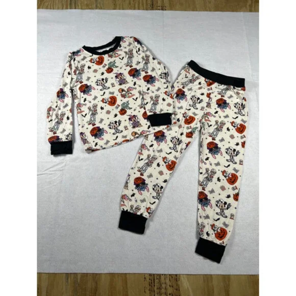 Little Cal Clothing Co Neutral Halloween Bamboo Pajamas (Size 5T)