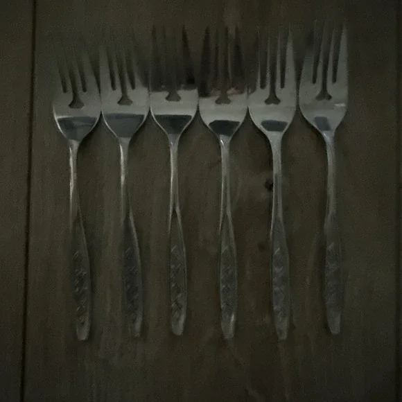 EKCO Eterna ROSE COTILLION Salad Forks Set‎ of 6 Taiwan Stainless Steel