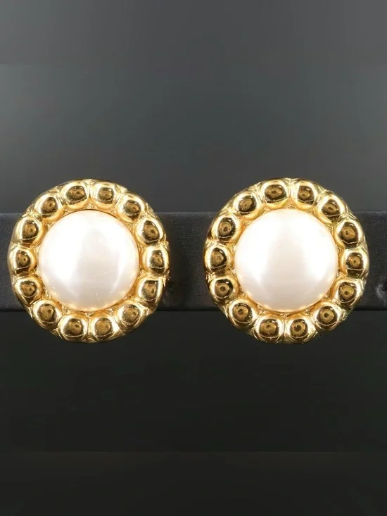 CHANEL Pearl Clip Earrings with Box