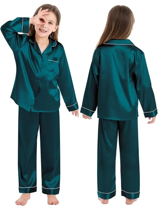 (NWT) Girls/ boys dark green silky pajamas set size 140 (10-11 years) UNISEX
