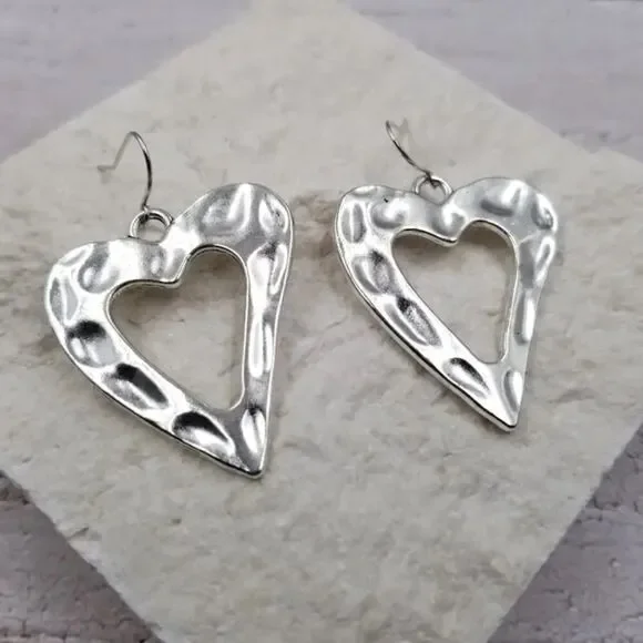 Heart Dangle Earrings #1639