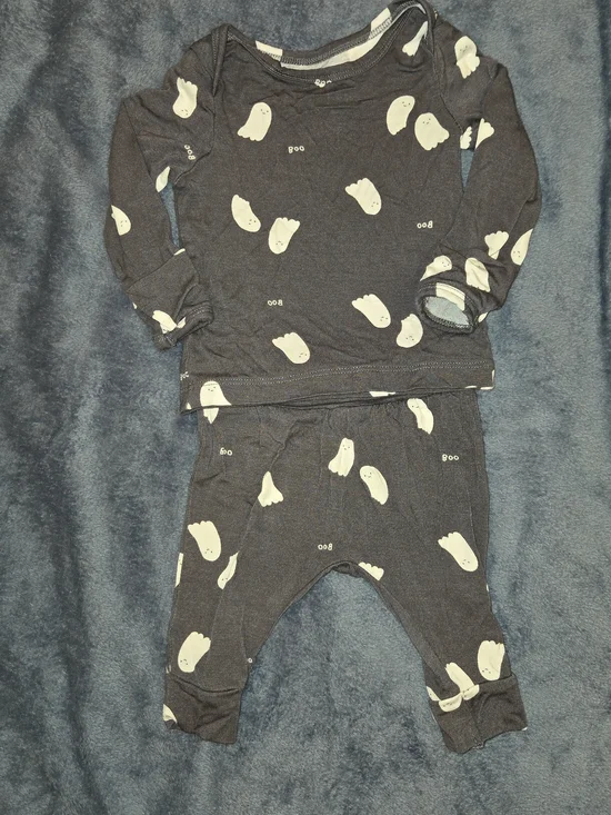 Carter's Grey Ghost Print Long-Sleeve Pajama Set