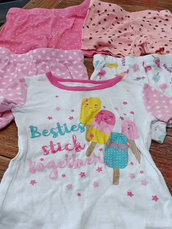Night Life Girls Pink & White 'Besties Stick Together' Pajama Set